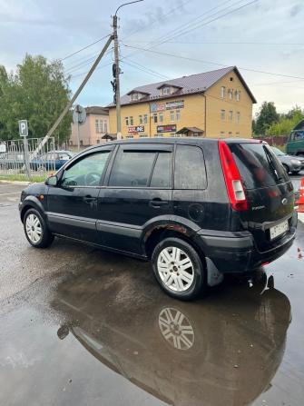 Ford Fusion I Рестайлинг с пробегом 2008 года, цена 200 000 рублей, 313000 км, хэтчбек, Автокод Объявления