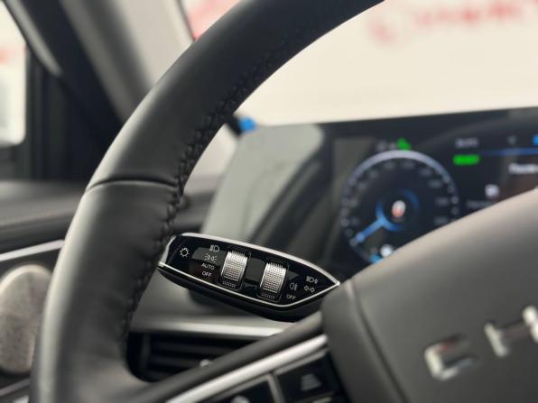 Chery Tiggo 8 Pro Plug-in Hybrid с пробегом 2023 года, цена 3 069 000 рублей, 10432 км, внедорожник, Автокод Объявления
