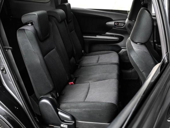 Toyota Wish II Рестайлинг с пробегом 2015 года, цена 1 499 000 рублей, 102191 км, минивэн, Автокод Объявления