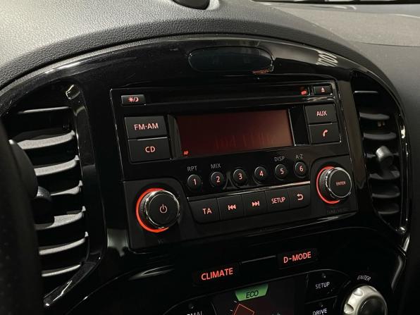 Nissan Juke I с пробегом 2014 года, цена 980 000 рублей, 122100 км, внедорожник, Автокод Объявления