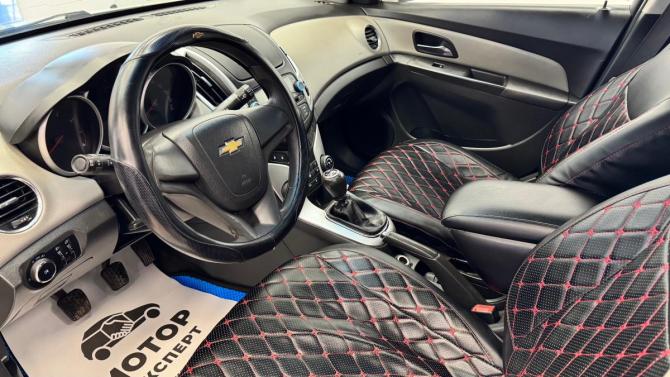 Chevrolet Cruze I Рестайлинг с пробегом 2013 года, цена 545 000 рублей, 263315 км, седан, Автокод Объявления