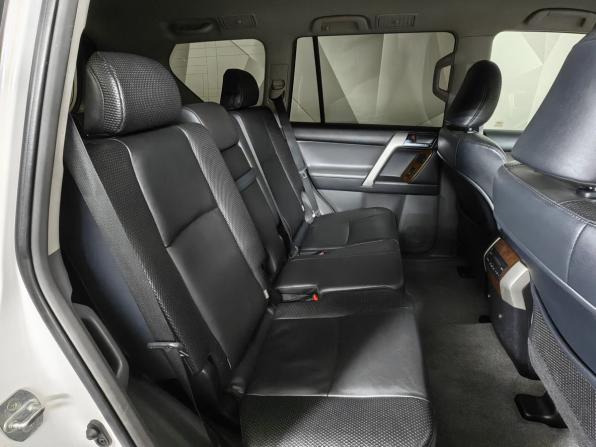 Toyota Land Cruiser Prado 150 Series с пробегом 2013 года, цена 2 769 000 рублей, 220067 км, внедорожник, Автокод Объявления