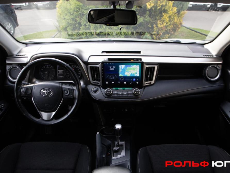 Toyota RAV4 IV (XA40) Рестайлинг Москва  - изображение 12