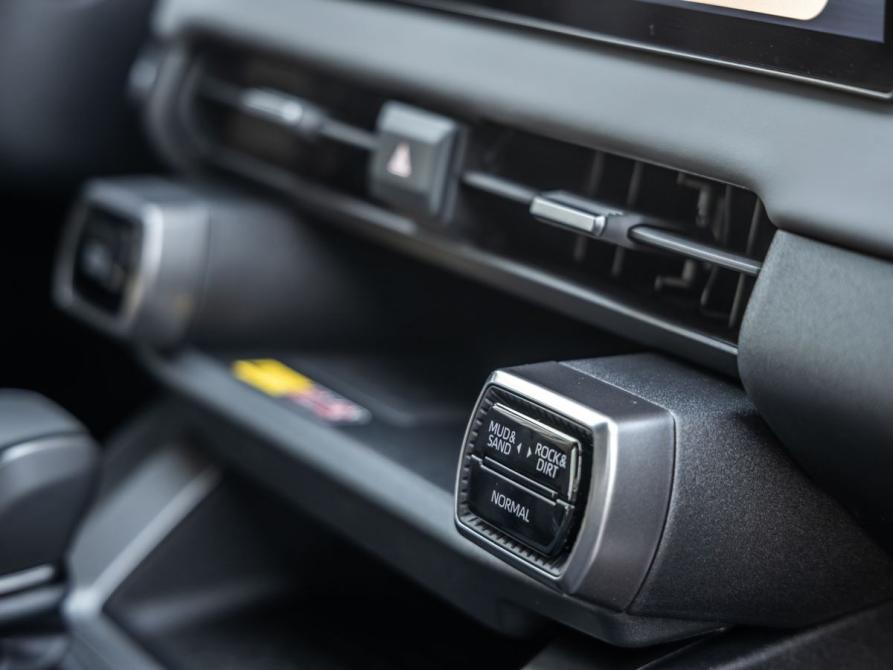 Toyota RAV4 VI (XA60) Волгоград  - изображение 29