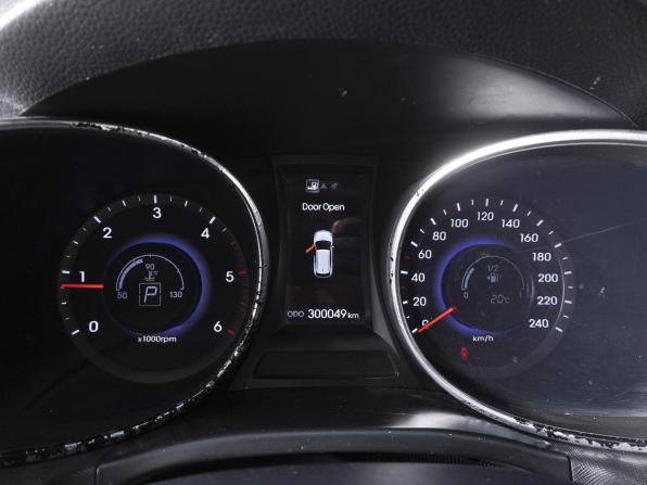 Hyundai Santa Fe III с пробегом 2012 года, цена 1 779 000 рублей, 300049 км, внедорожник, Автокод Объявления