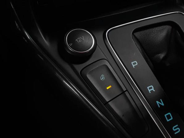 Ford Focus III Рестайлинг с пробегом 2018 года, цена 1 410 000 рублей, 91856 км, универсал, Автокод Объявления