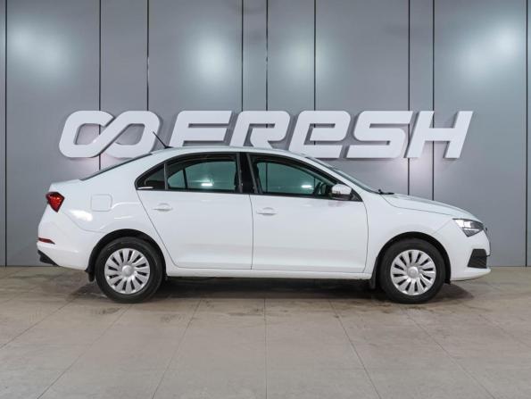 Skoda Rapid II с пробегом 2021 года, цена 1 359 000 рублей, 112588 км, лифтбек, Автокод Объявления