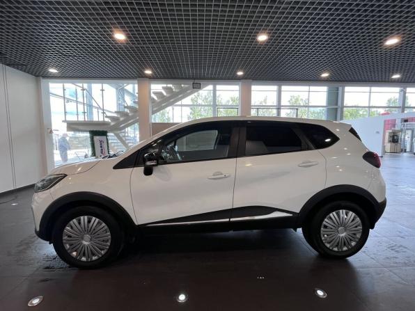 Renault Kaptur I с пробегом 2017 года, цена 1 350 000 рублей, 106700 км, внедорожник, Автокод Объявления
