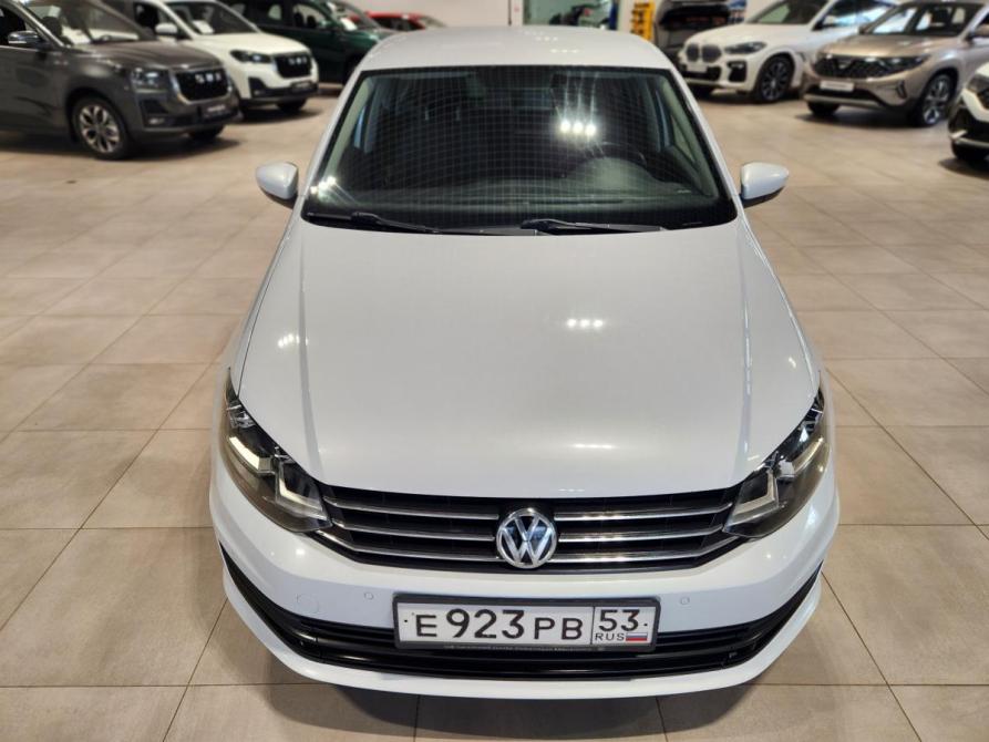 Volkswagen Polo V Рестайлинг Великий Новгород  - изображение 2