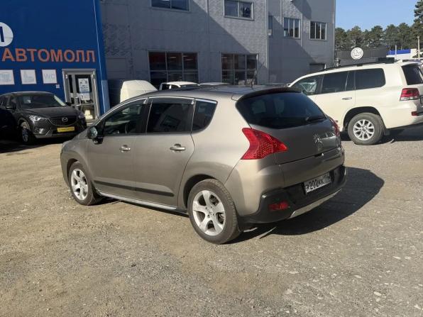 Peugeot 3008 I с пробегом 2012 года, цена 727 000 рублей, 250000 км, внедорожник, Автокод Объявления
