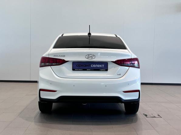 Hyundai Solaris II с пробегом 2018 года, цена 1 199 000 рублей, 244583 км, седан, Автокод Объявления