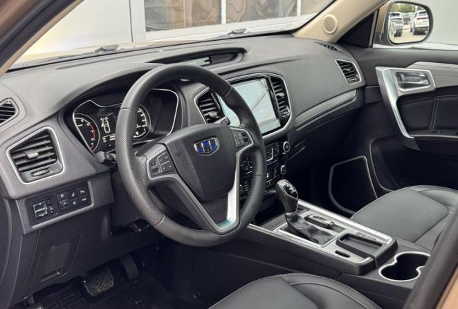 Geely Emgrand X7 I Рестайлинг 2 с пробегом 2019 года, цена 1 200 000 рублей, 96823 км, внедорожник, Автокод Объявления