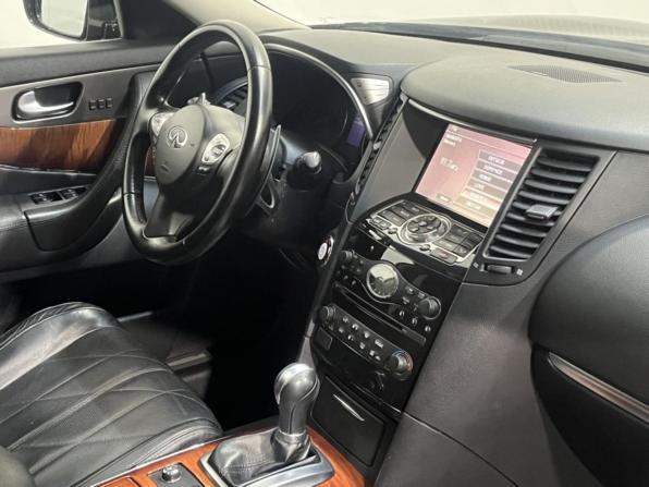 Infiniti QX70 с пробегом 2016 года, цена 2 165 000 рублей, 209665 км, внедорожник, Автокод Объявления
