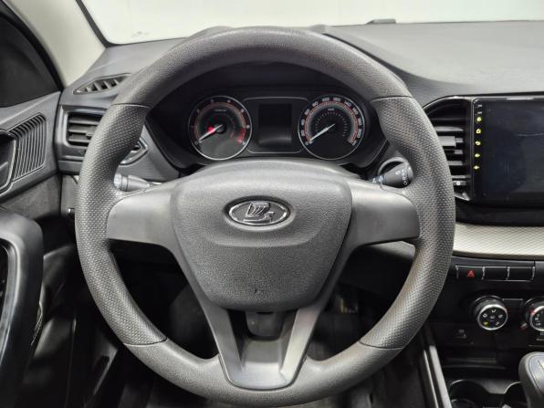 Lada (ВАЗ) Vesta I Рестайлинг (NG) с пробегом 2023 года, цена 1 280 000 рублей, 25474 км, седан, Автокод Объявления
