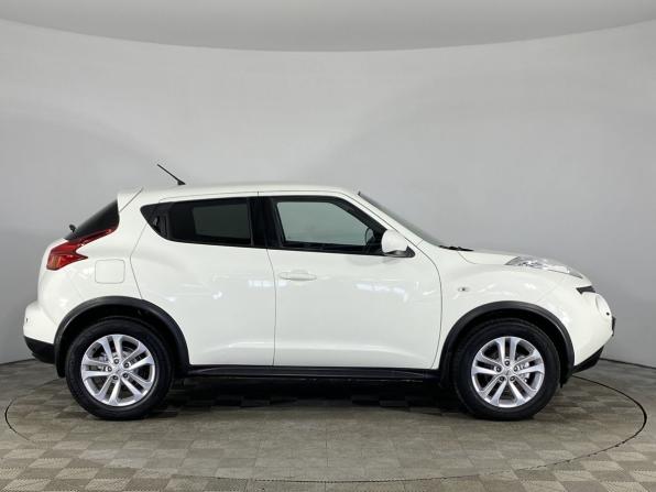 Nissan Juke I с пробегом 2011 года, цена 1 035 000 рублей, 90140 км, внедорожник, Автокод Объявления