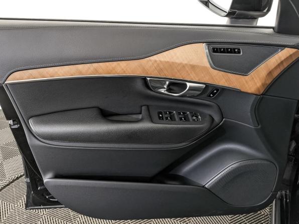 Volvo XC90 II Рестайлинг 1 с пробегом 2021 года, цена 5 250 000 рублей, 86330 км, внедорожник, Автокод Объявления