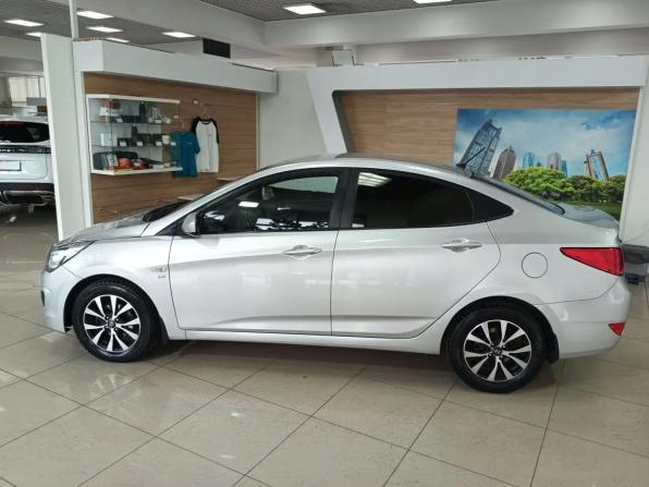 Hyundai Solaris I Рестайлинг с пробегом 2015 года, цена 943 000 рублей, 171125 км, седан, Автокод Объявления