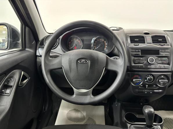 Lada (ВАЗ) Granta I Рестайлинг с пробегом 2022 года, цена 724 000 рублей, 62005 км, седан, Автокод Объявления