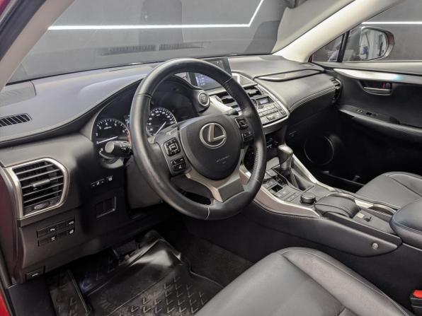 Lexus NX I Рестайлинг с пробегом 2017 года, цена 2 700 000 рублей, 168946 км, внедорожник, Автокод Объявления