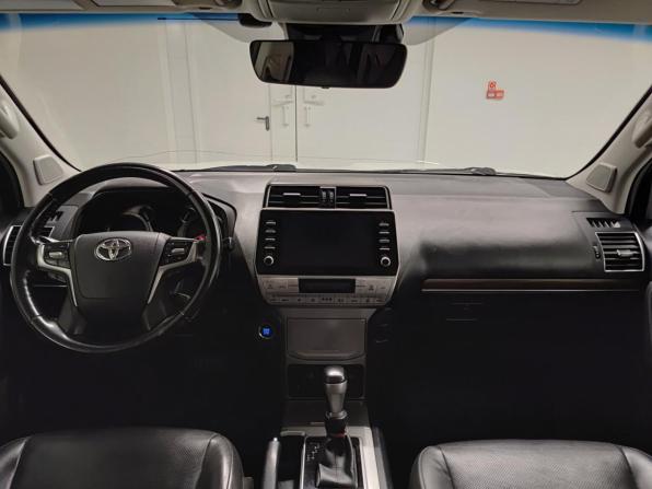 Toyota Land Cruiser Prado 150 Series Рестайлинг 3 с пробегом 2022 года, цена 7 150 000 рублей, 86205 км, внедорожник, Автокод Объявления