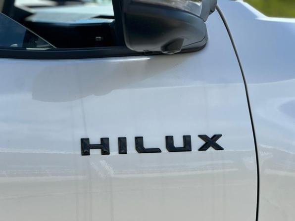 Новый Toyota Hilux IX 2026 года, цена 7 690 000 рублей, offers.body_type.unknown, Автокод Объявления