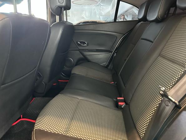 Renault Fluence I с пробегом 2012 года, цена 630 000 рублей, 185554 км, седан, Автокод Объявления