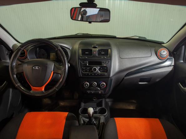 Lada (ВАЗ) Kalina II с пробегом 2015 года, цена 620 000 рублей, 140505 км, универсал, Автокод Объявления