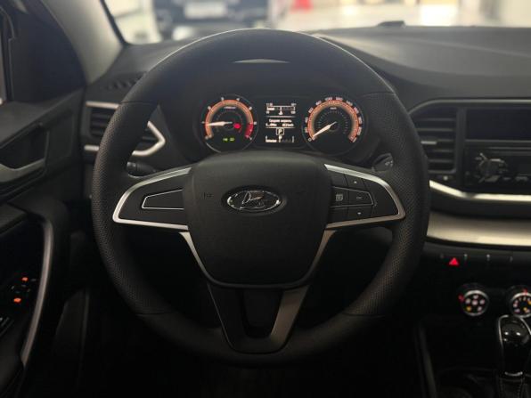 Lada (ВАЗ) Vesta I Рестайлинг (NG) с пробегом 2024 года, цена 1 430 000 рублей, 17432 км, седан, Автокод Объявления
