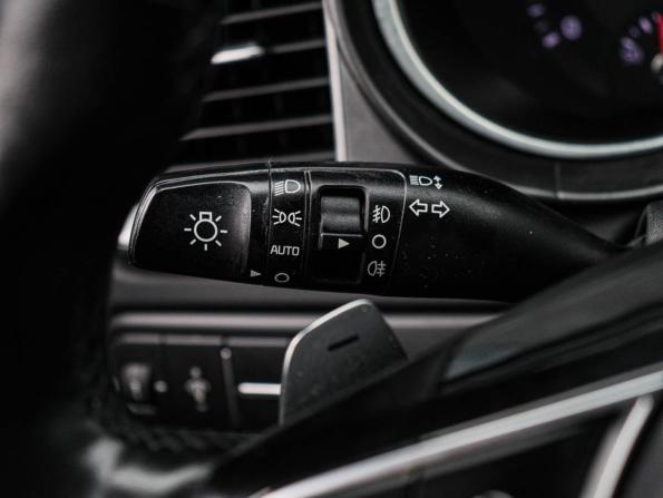 Kia Ceed III с пробегом 2018 года, цена 1 600 000 рублей, 156000 км, хэтчбек, Автокод Объявления