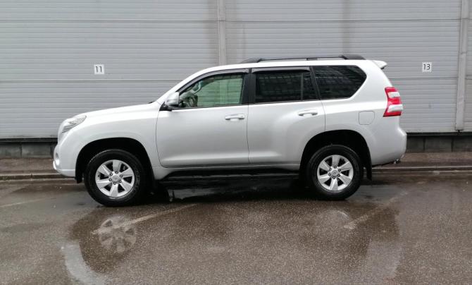 Toyota Land Cruiser Prado 150 Series Рестайлинг 1 с пробегом 2014 года, цена 3 199 000 рублей, 153144 км, внедорожник, Автокод Объявления
