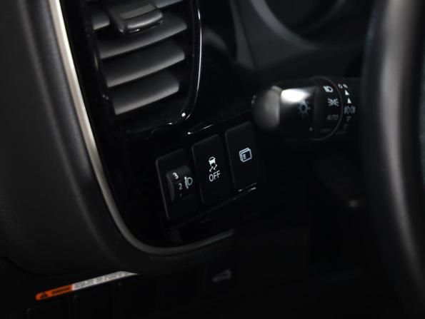 Mitsubishi Outlander III Рестайлинг 3 с пробегом 2022 года, цена 2 589 000 рублей, 99958 км, внедорожник, Автокод Объявления
