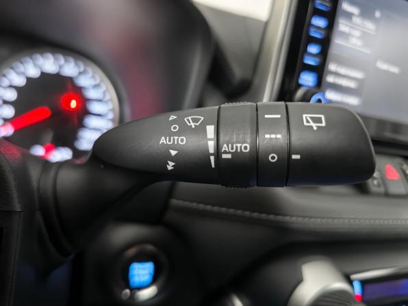 Toyota RAV4 V (XA50) с пробегом 2020 года, цена 3 222 000 рублей, 56828 км, внедорожник, Автокод Объявления