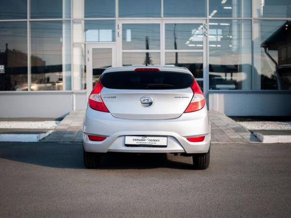 Hyundai Solaris I с пробегом 2013 года, цена 700 000 рублей, 179470 км, хэтчбек, Автокод Объявления