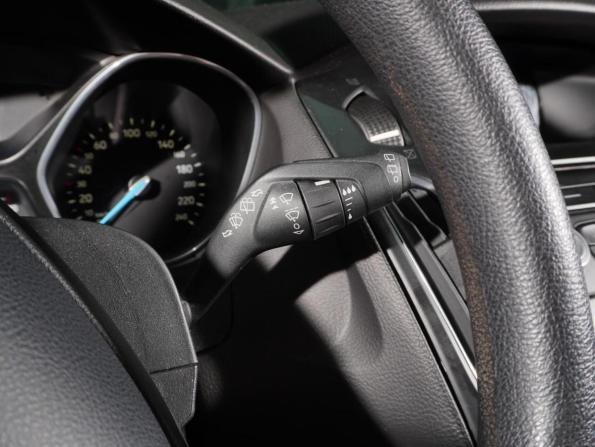 Ford Focus III Рестайлинг с пробегом 2019 года, цена 1 248 000 рублей, 75661 км, хэтчбек, Автокод Объявления