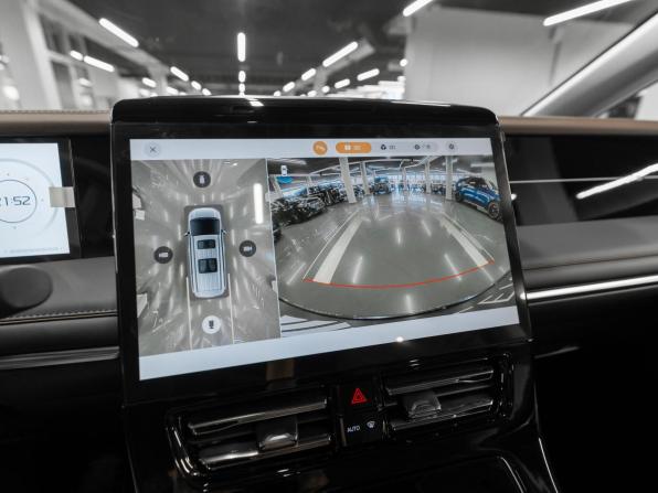 GAC Trumpchi M8 II с пробегом 2026 года, цена 4 870 000 рублей, 30 км, минивэн, Автокод Объявления