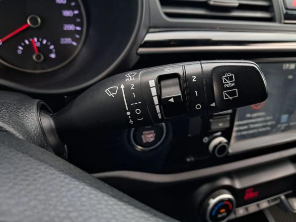 Kia Rio IV с пробегом 2019 года, цена 1 600 000 рублей, 82186 км, хэтчбек, Автокод Объявления