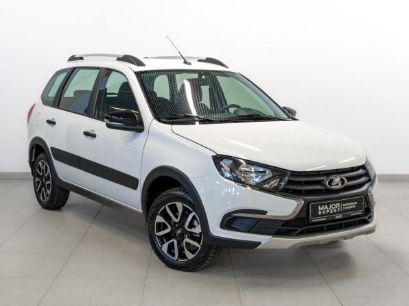 Lada (ВАЗ) Granta I Рестайлинг с пробегом 2024 года, цена 975 000 рублей, 1735 км, универсал, Автокод Объявления