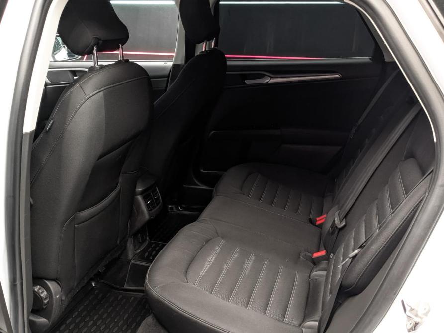 Ford Mondeo V Москва  - изображение 19