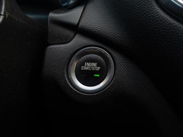 Chevrolet Equinox III с пробегом 2018 года, цена 1 590 000 рублей, 157535 км, внедорожник, Автокод Объявления