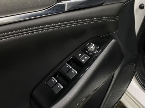 Mazda 6 III (GJ) Рестайлинг 2 с пробегом 2023 года, цена 3 229 000 рублей, 29610 км, седан, Автокод Объявления