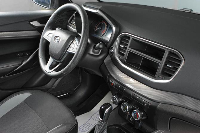 Lada (ВАЗ) Vesta I Рестайлинг (NG) с пробегом 2024 года, цена 1 349 000 рублей, 42000 км, универсал, Автокод Объявления