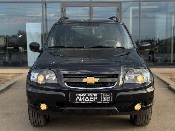 Chevrolet Niva I Рестайлинг с пробегом 2018 года, цена 790 000 рублей, 68682 км, внедорожник, Автокод Объявления