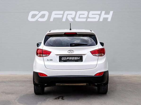 Hyundai ix35 I Рестайлинг с пробегом 2013 года, цена 1 280 000 рублей, 218560 км, внедорожник, Автокод Объявления