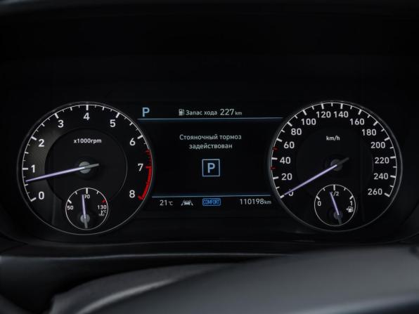 Genesis G90 I Рестайлинг с пробегом 2021 года, цена 5 900 000 рублей, 110196 км, седан, Автокод Объявления