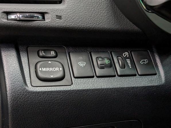 Toyota Highlander II (XU40) Рестайлинг с пробегом 2012 года, цена 2 750 000 рублей, 76643 км, внедорожник, Автокод Объявления