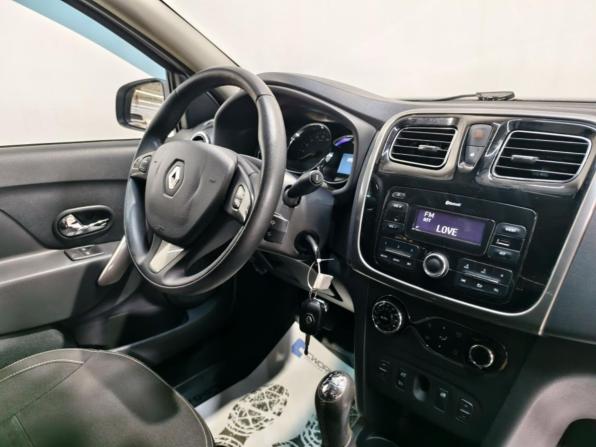 Renault Logan II с пробегом 2017 года, цена 792 800 рублей, 135655 км, седан, Автокод Объявления