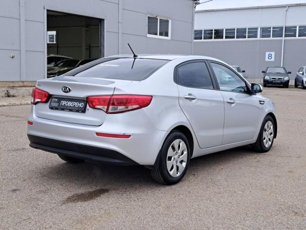 Kia Rio III Рестайлинг с пробегом 2015 года, цена 875 000 рублей, 180200 км, седан, Автокод Объявления