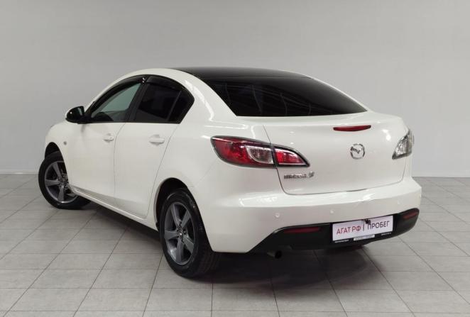 Mazda 3 II (BL) с пробегом 2010 года, цена 815 000 рублей, 209846 км, седан, Автокод Объявления