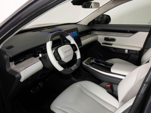 JETOUR DASHING I с пробегом 2023 года, цена 2 055 000 рублей, 41546 км, внедорожник, Автокод Объявления