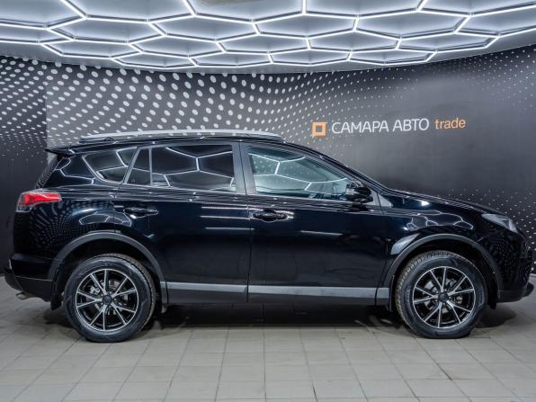 Toyota RAV4 IV (XA40) Рестайлинг с пробегом 2018 года, цена 2 251 000 рублей, 139005 км, внедорожник, Автокод Объявления